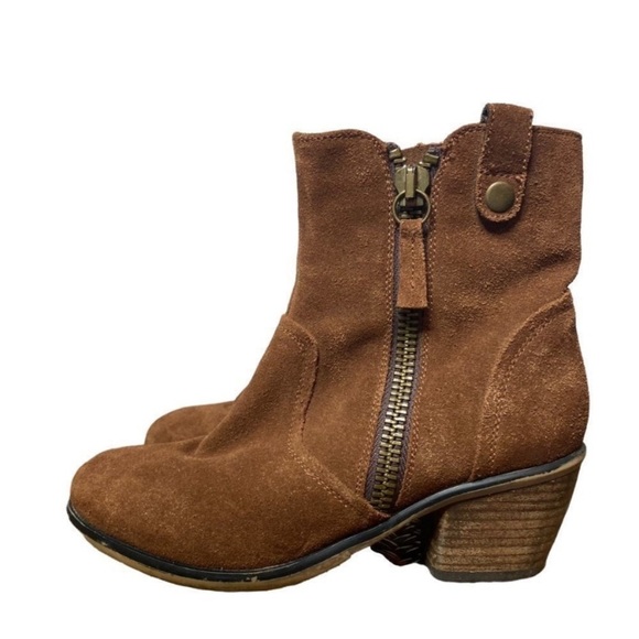 Steve Madden Brown Rust Suede Windey Side Zip Ankle Boots - Picture 4 of 9